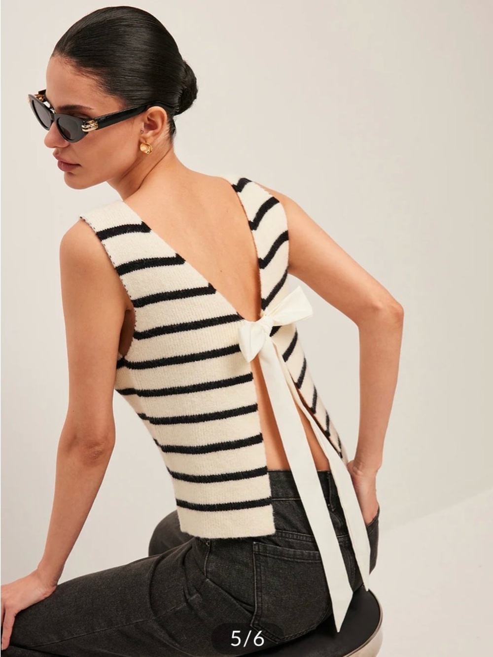 Commense bow back detail stripped sweater